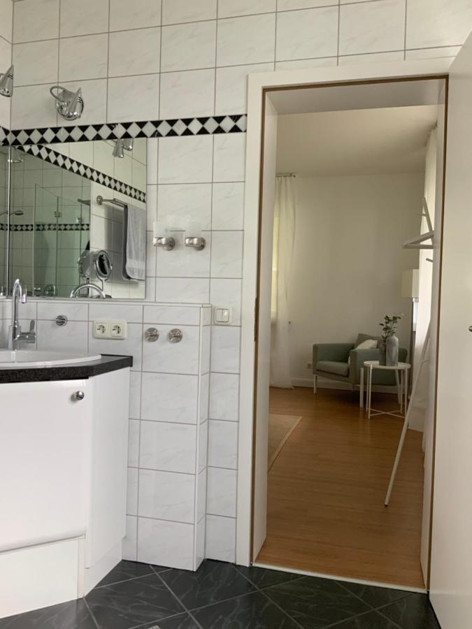 Idyllische Stadtwohnung Im Gruenen Зиген Екстериор снимка
