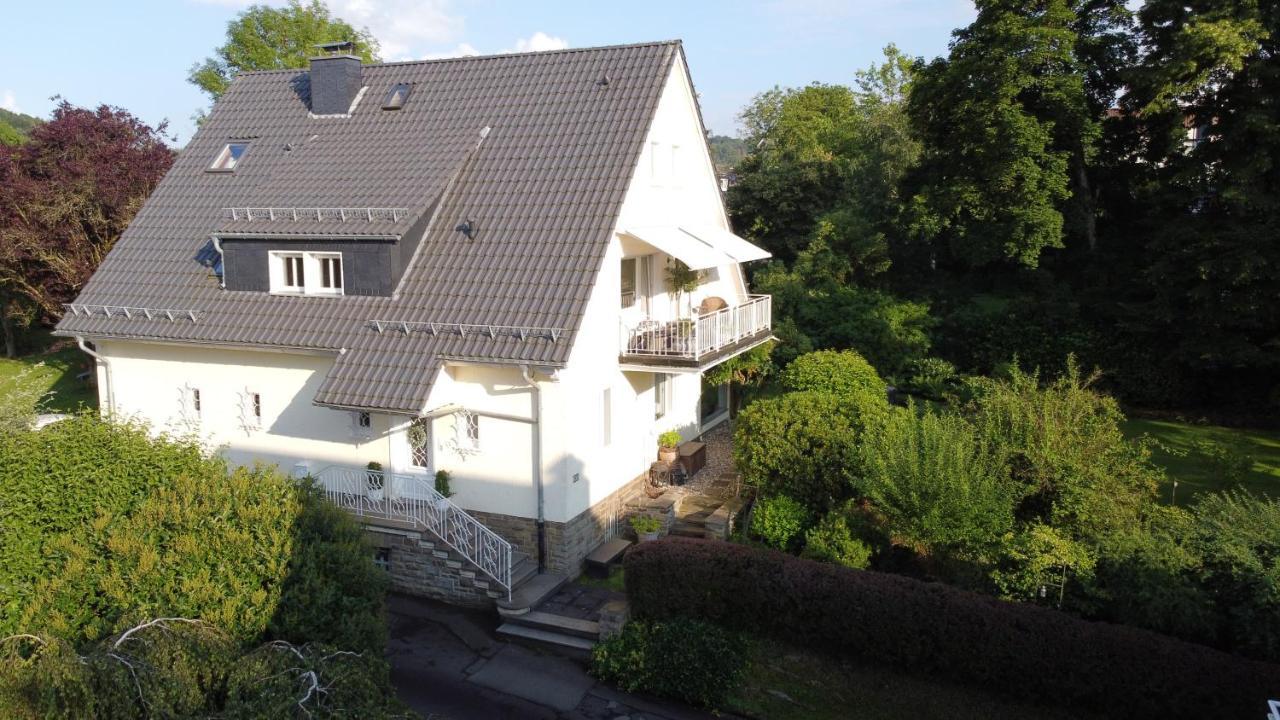 Idyllische Stadtwohnung Im Gruenen Зиген Екстериор снимка